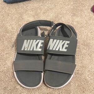 Nike Gray Sandals Sporty Design